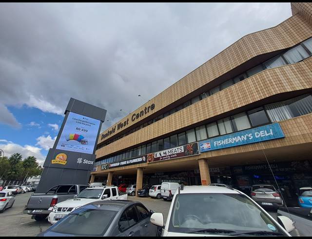 284M² OFFICE TO LET IN DUNKELD WEST